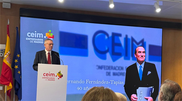 Tito Pajares presidente de CEONM en el 40 aniversario de Fernando Fernández Tapias en CEIM